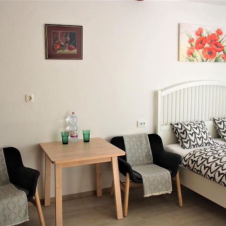 Pink House Studio Ljubljana Dış mekan fotoğraf